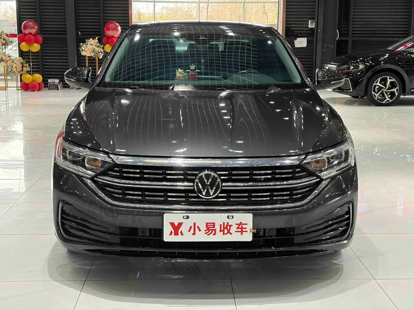 Volkswagen Sagitar  из Китая