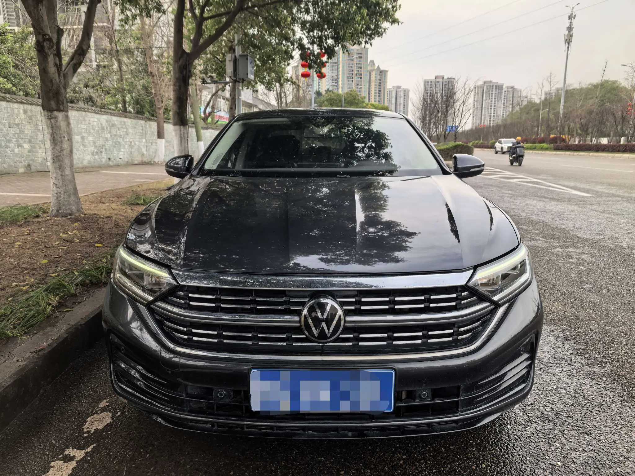 Volkswagen Sagitar  из Китая