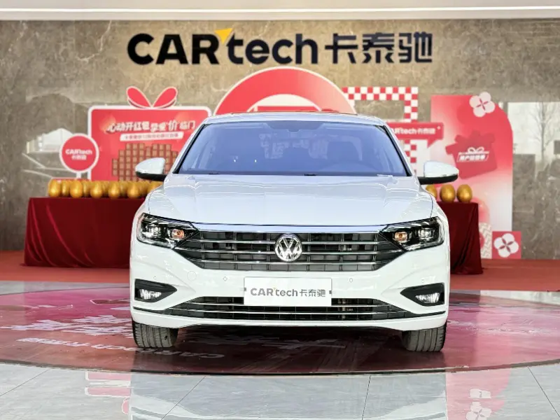 Volkswagen Sagitar  из Китая