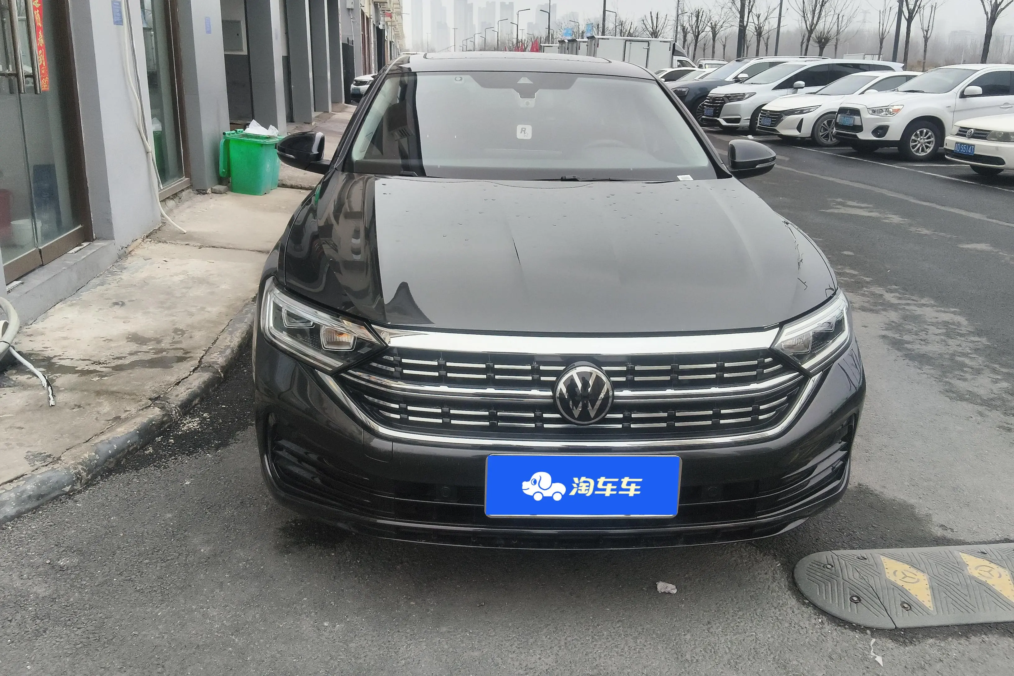 Volkswagen Sagitar  из Китая