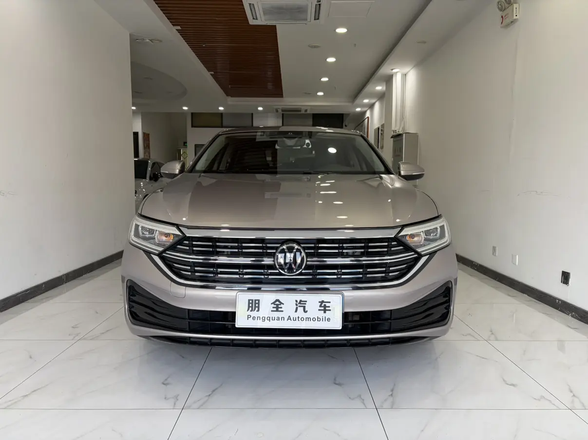 Volkswagen Sagitar  из Китая