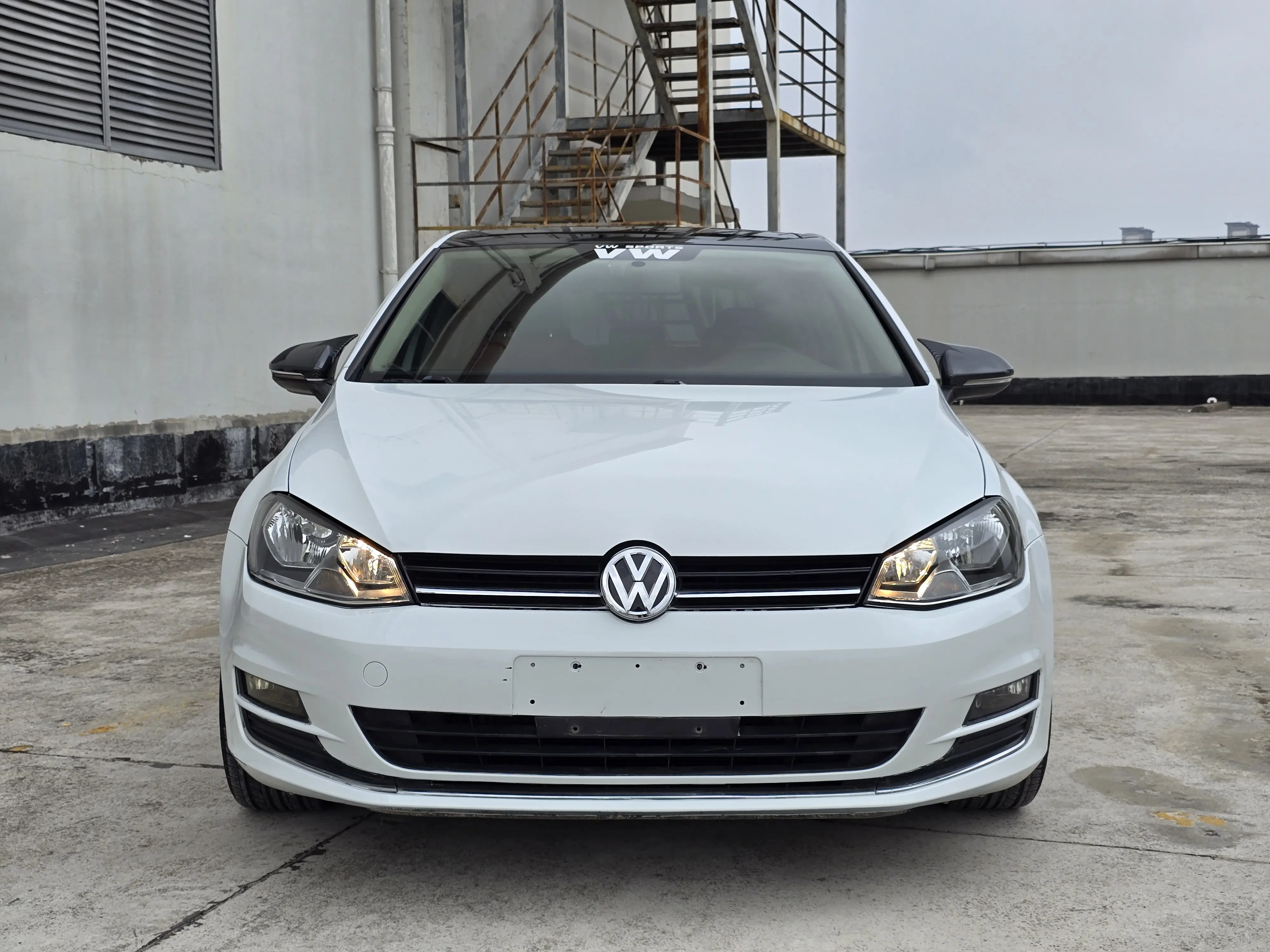 Volkswagen Golf  из Китая