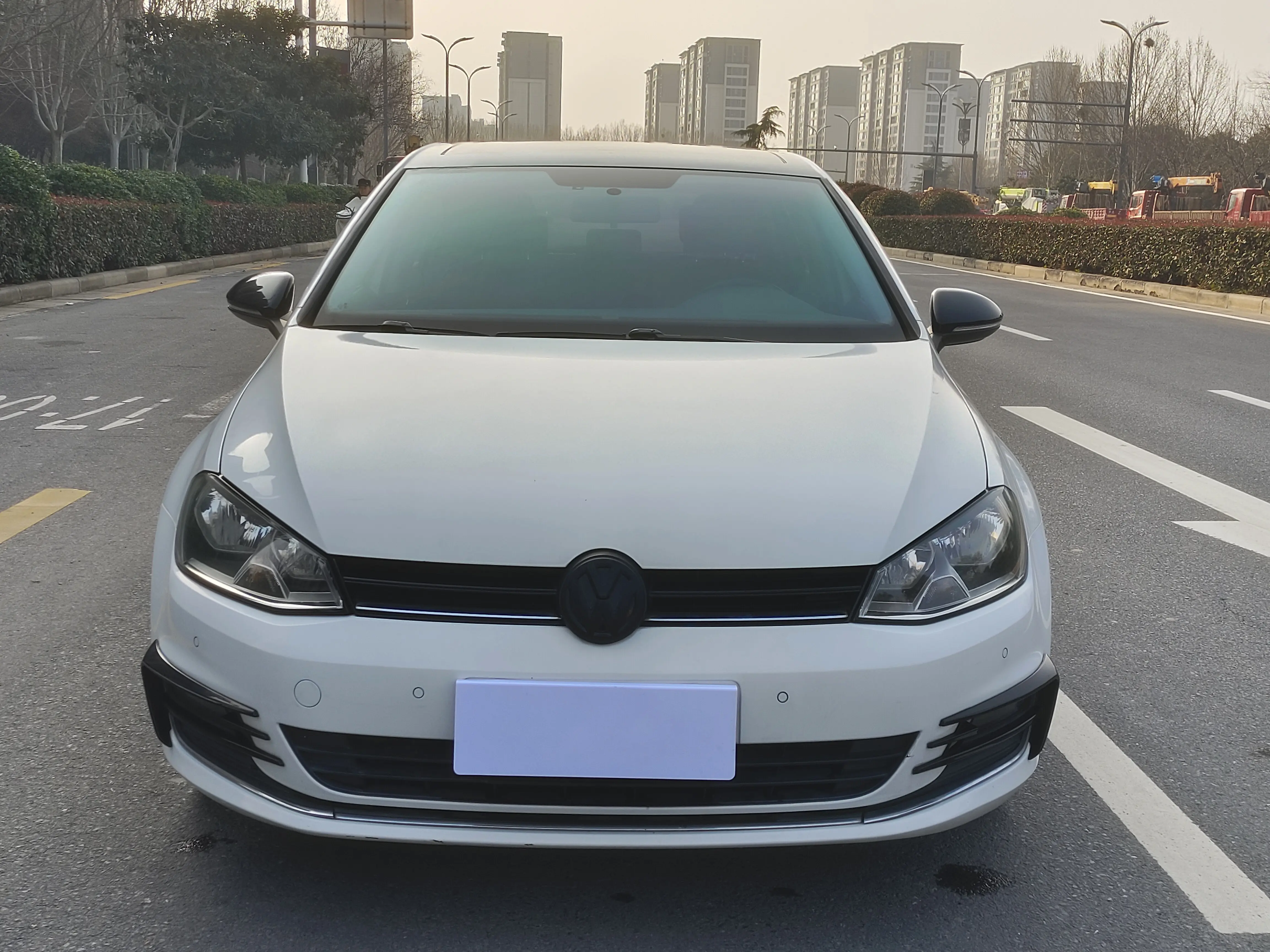 Volkswagen Golf  из Китая