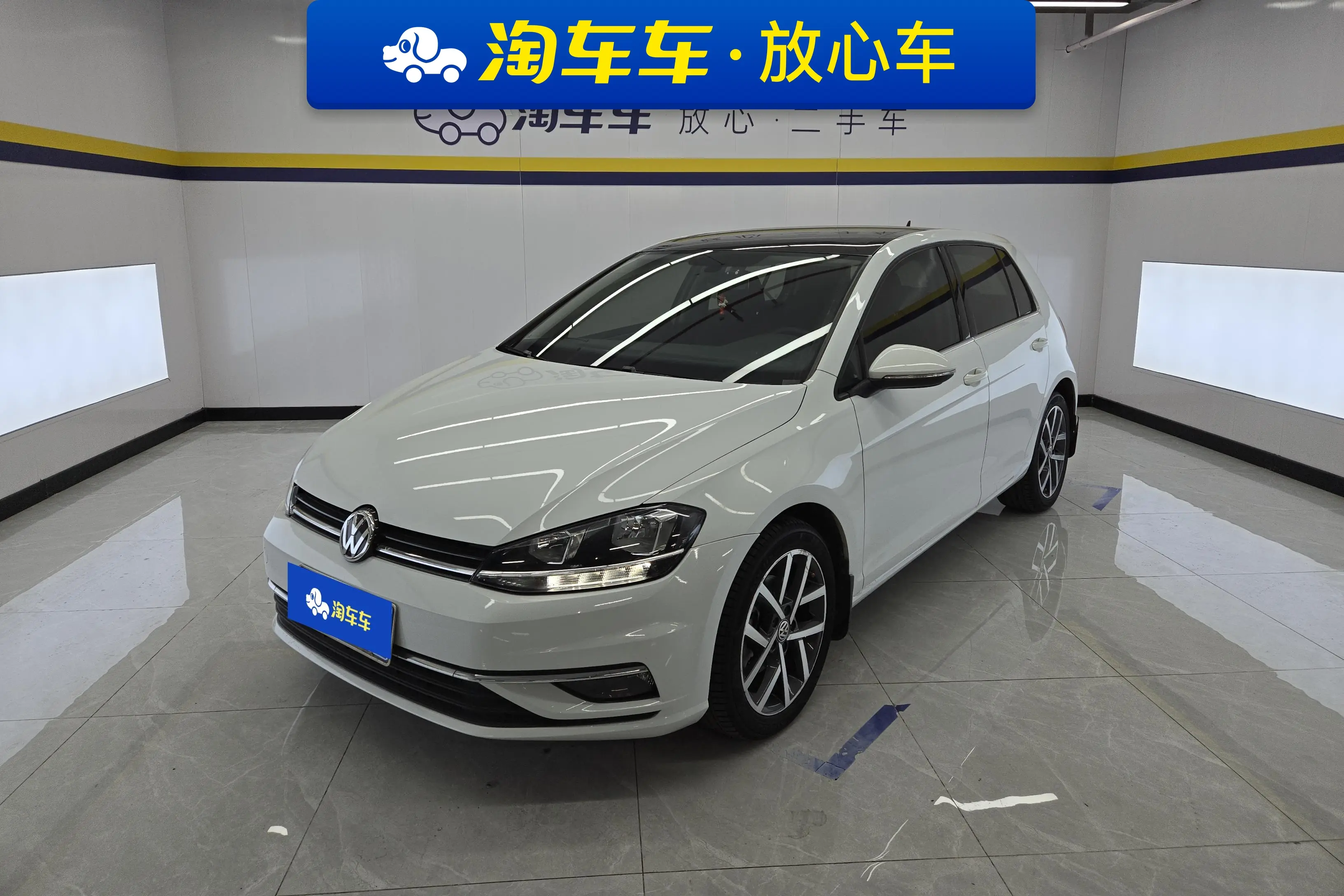 Volkswagen Golf  из Китая