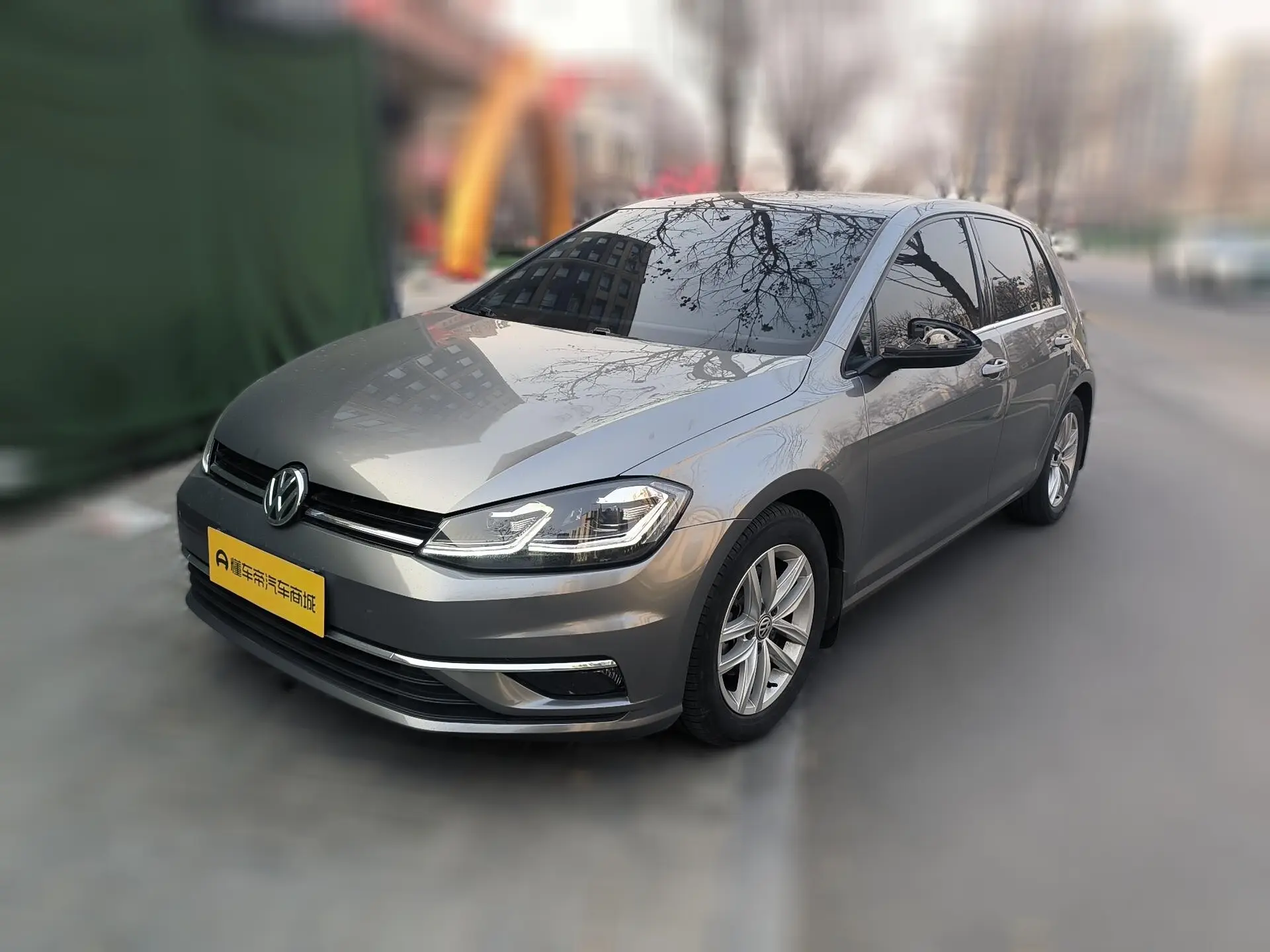Volkswagen Golf  из Китая