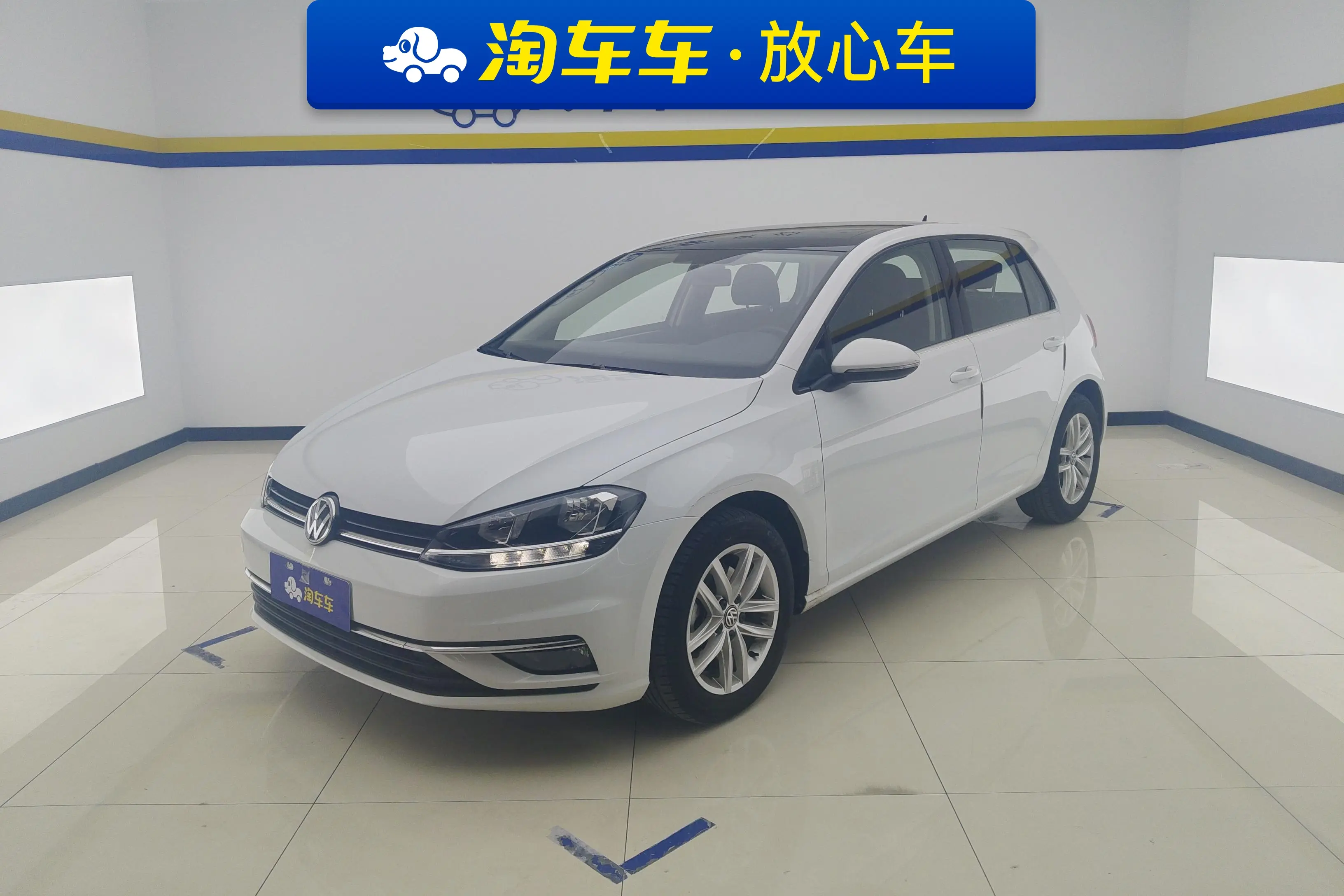 Volkswagen Golf  из Китая