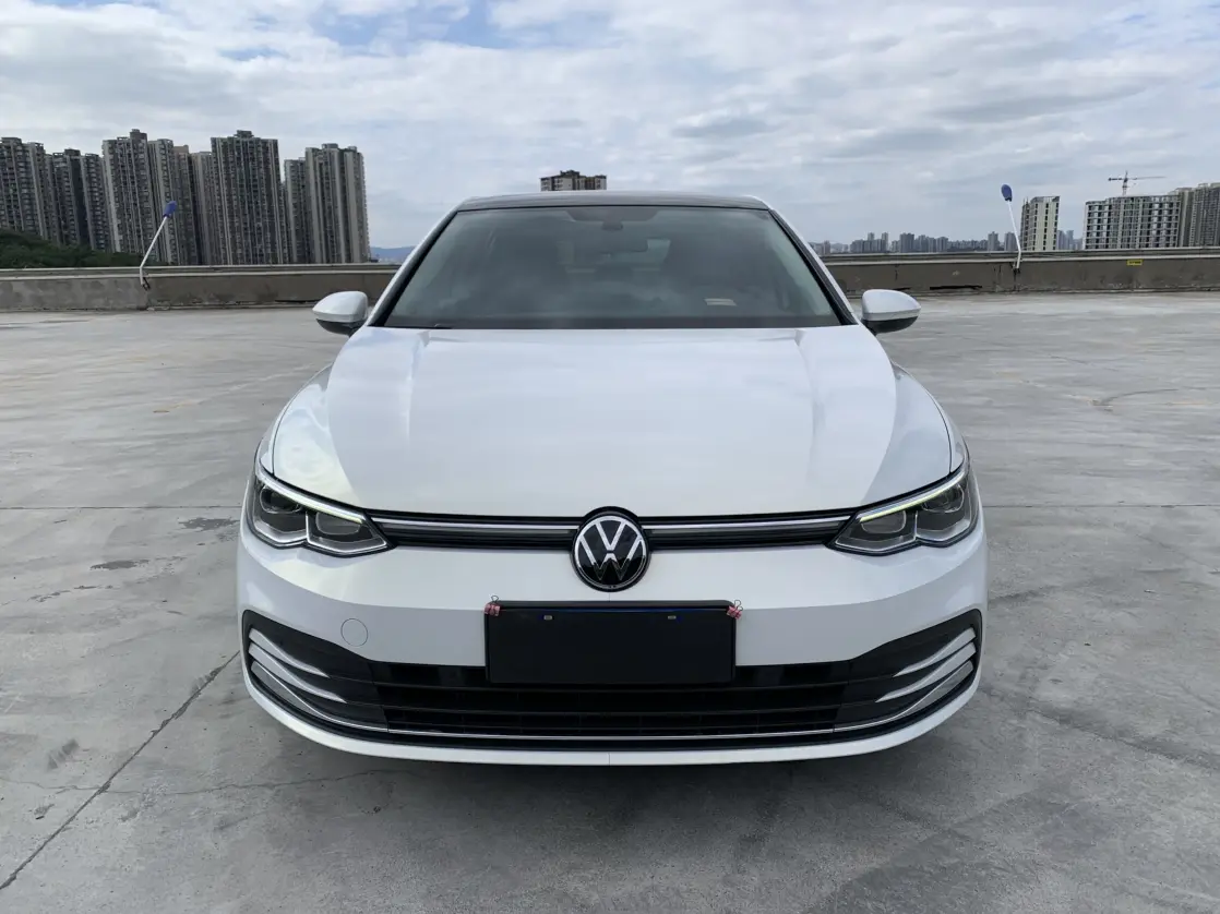 Volkswagen Golf  из Китая