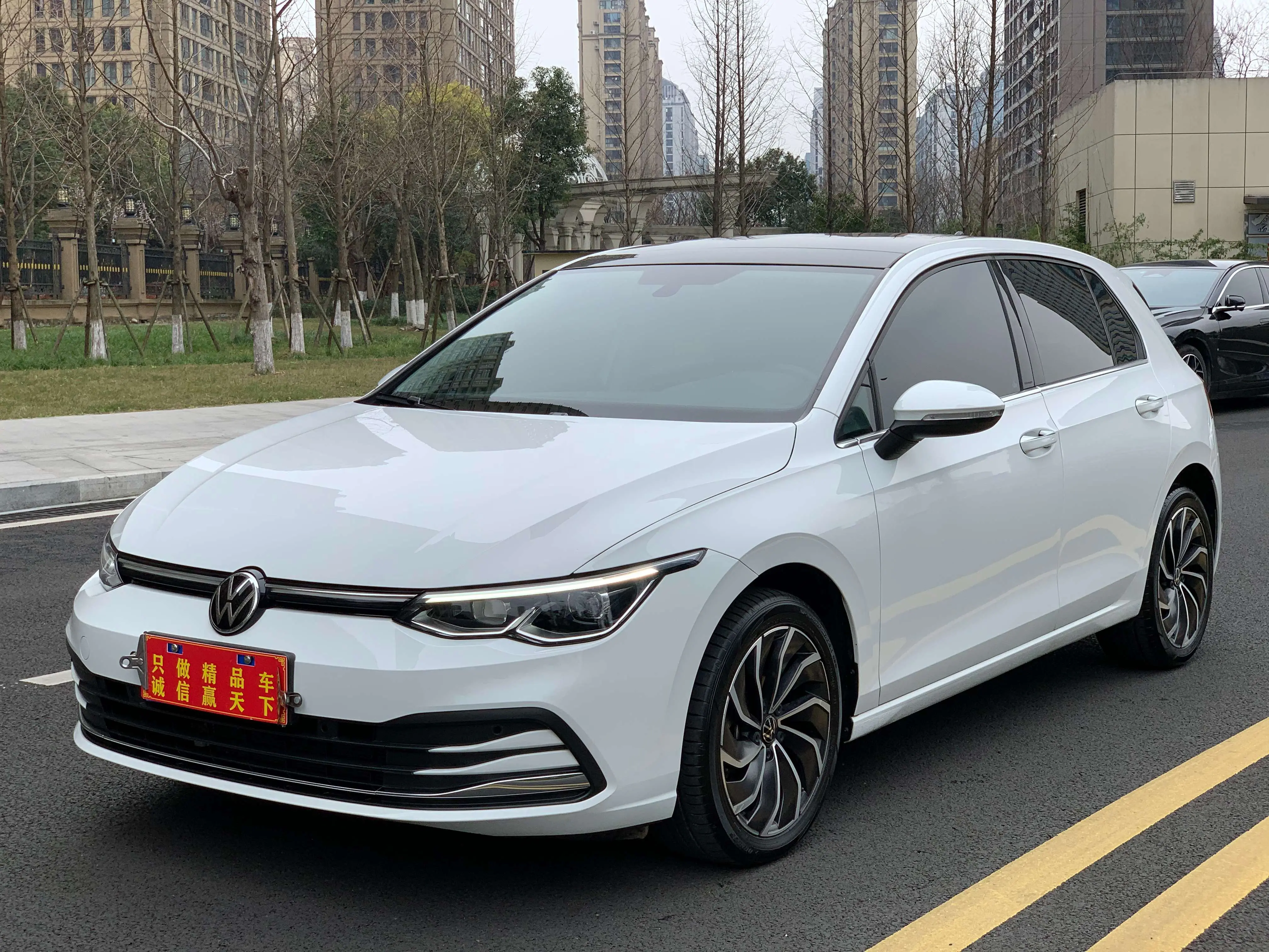 Volkswagen Golf  из Китая