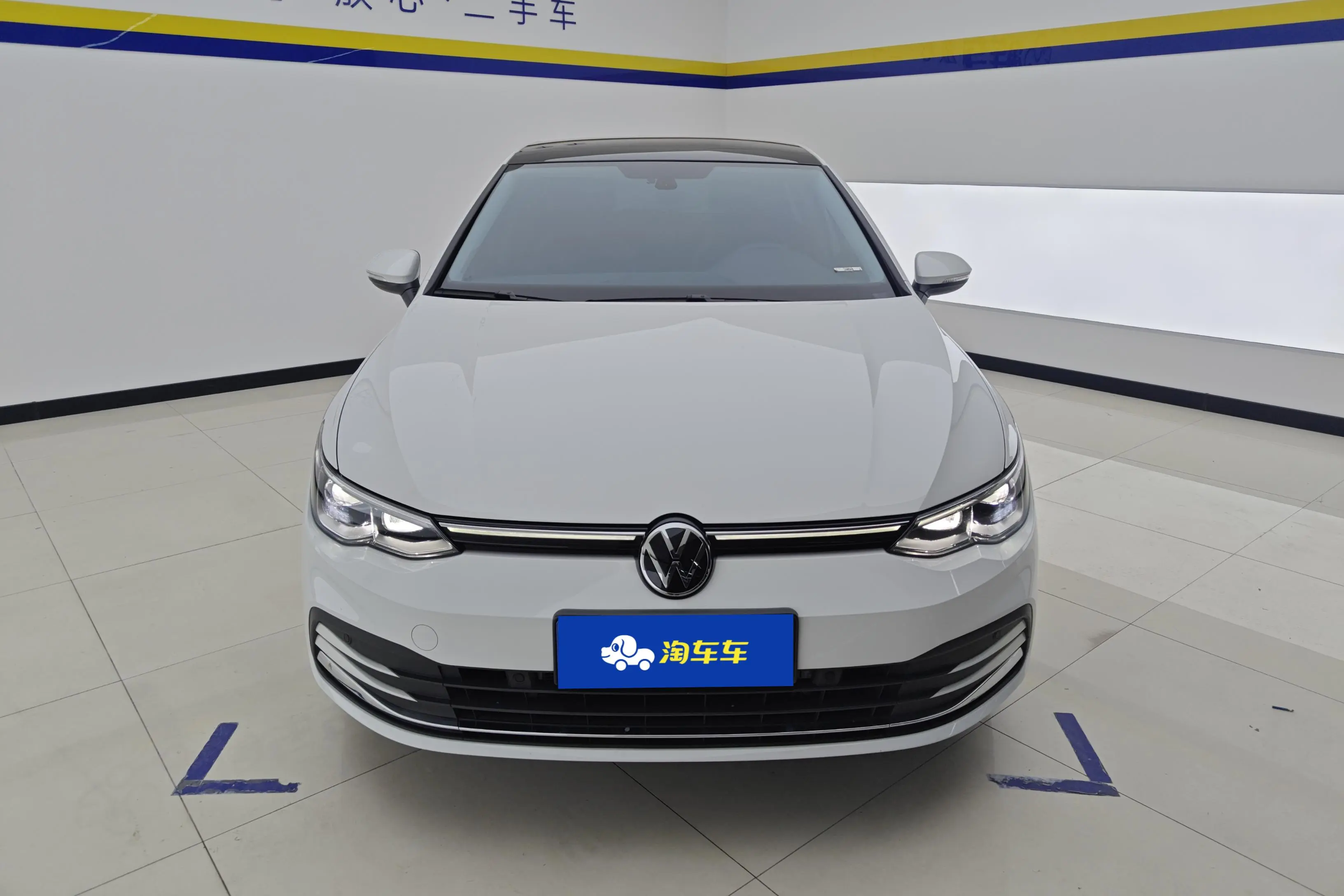 Volkswagen Golf  из Китая