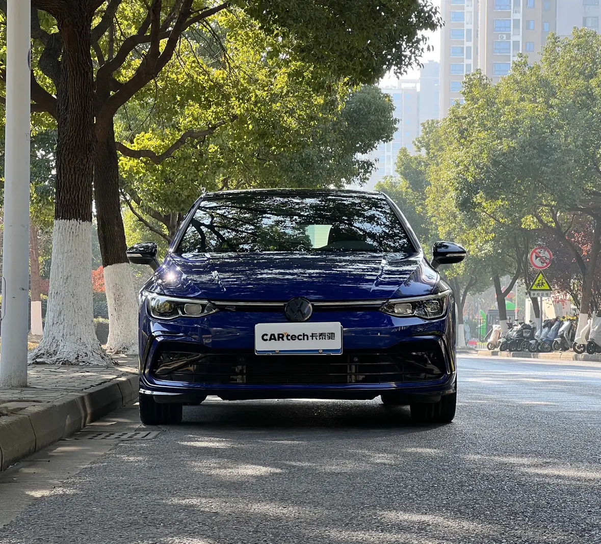 Volkswagen Golf  из Китая