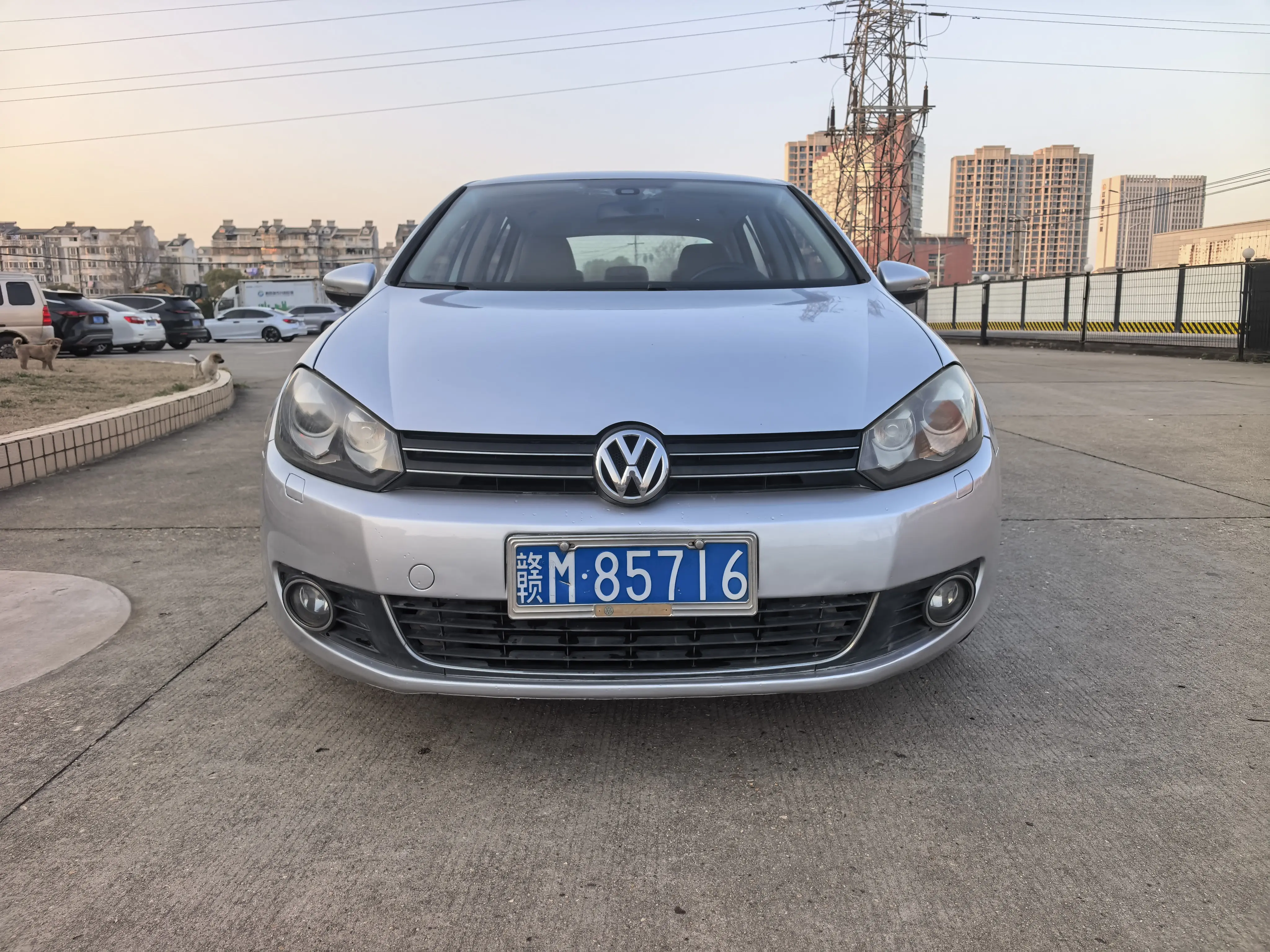 Volkswagen Golf  из Китая