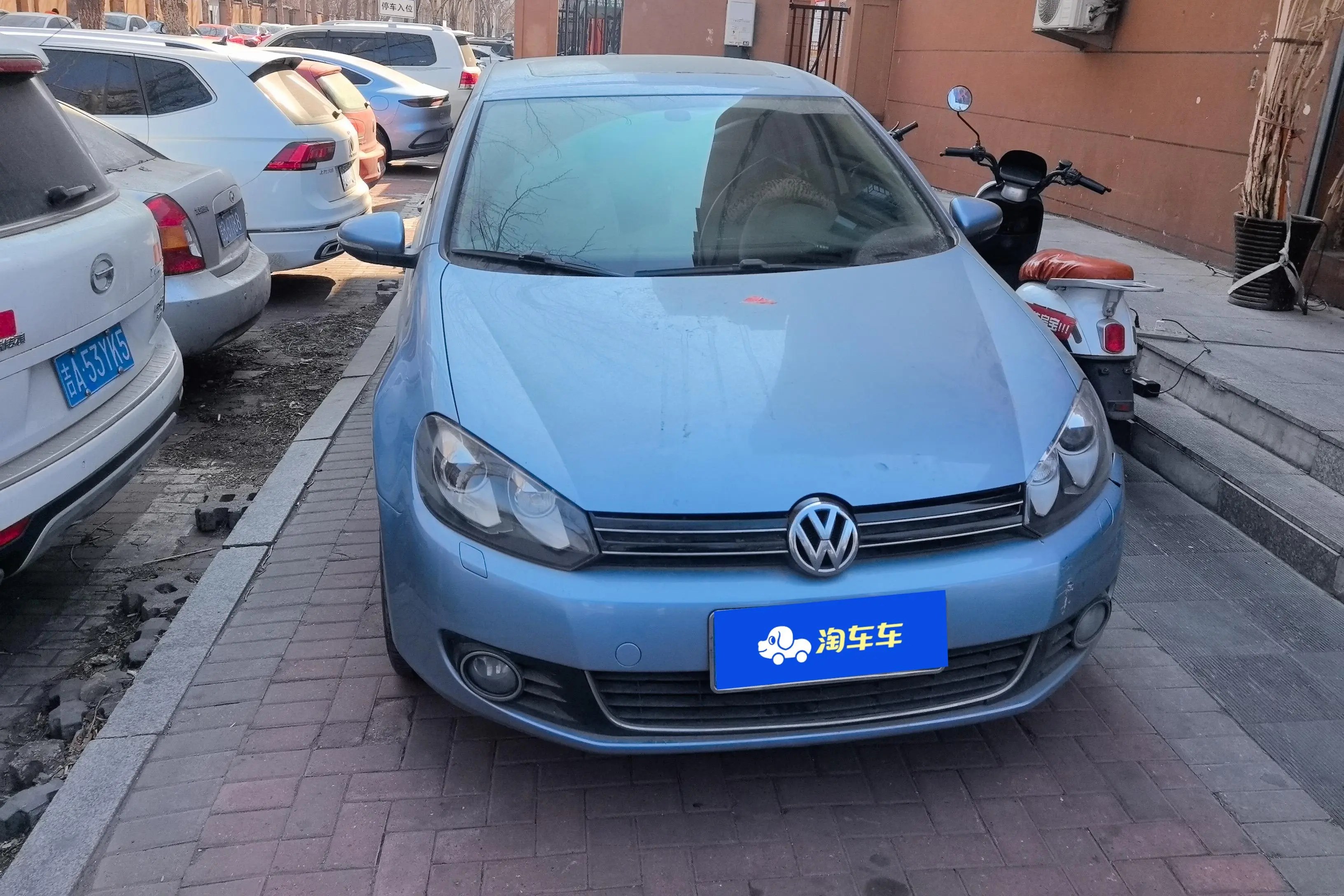 Volkswagen Golf  из Китая