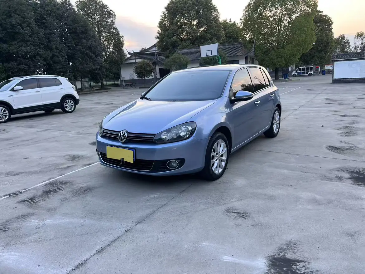 Volkswagen Golf  из Китая