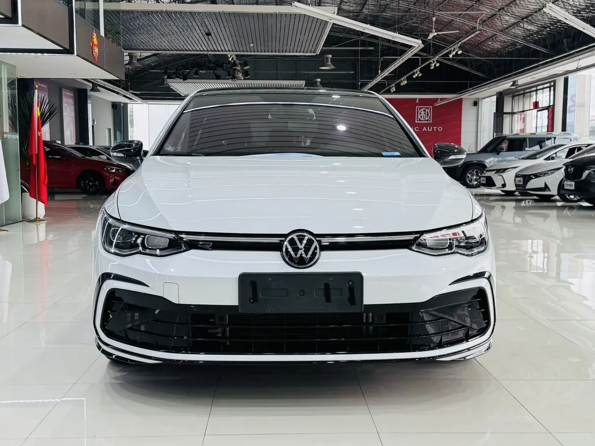 Volkswagen Golf  из Китая