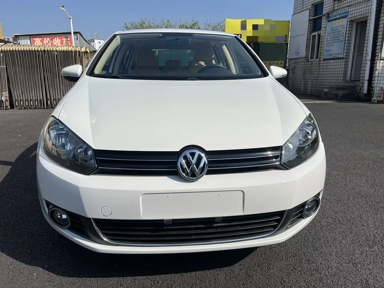 Volkswagen Golf  из Китая