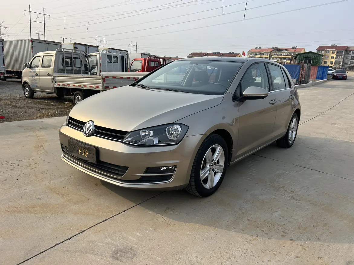 Volkswagen Golf  из Китая