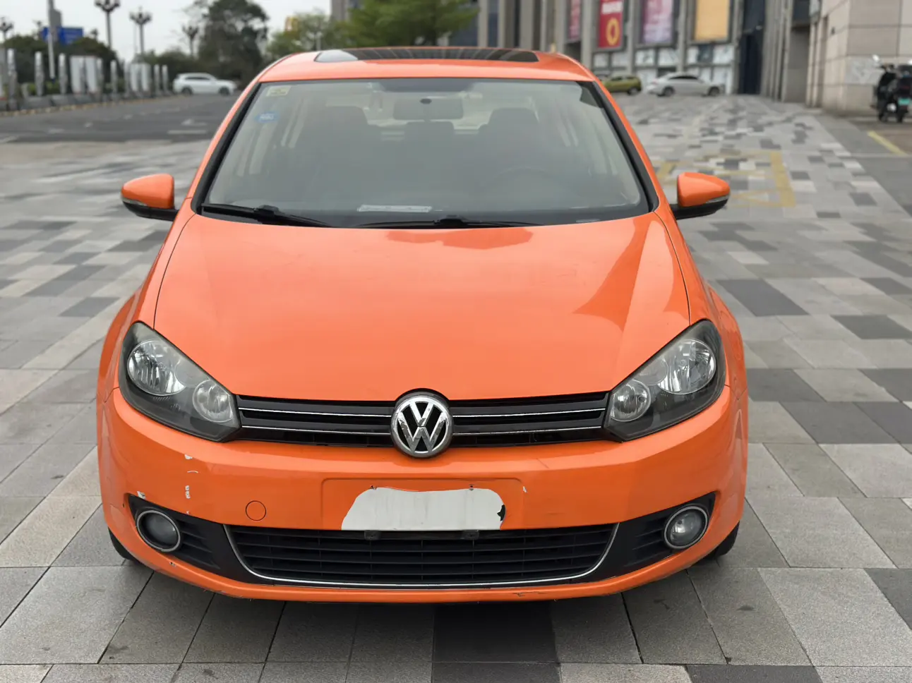 Volkswagen Golf  из Китая