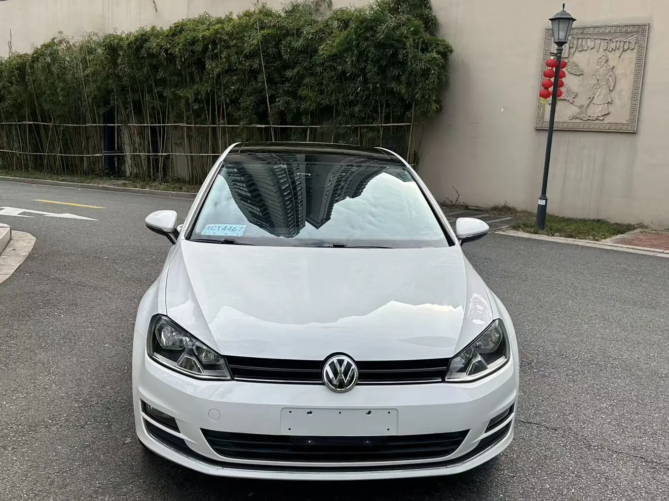 Volkswagen Golf  из Китая