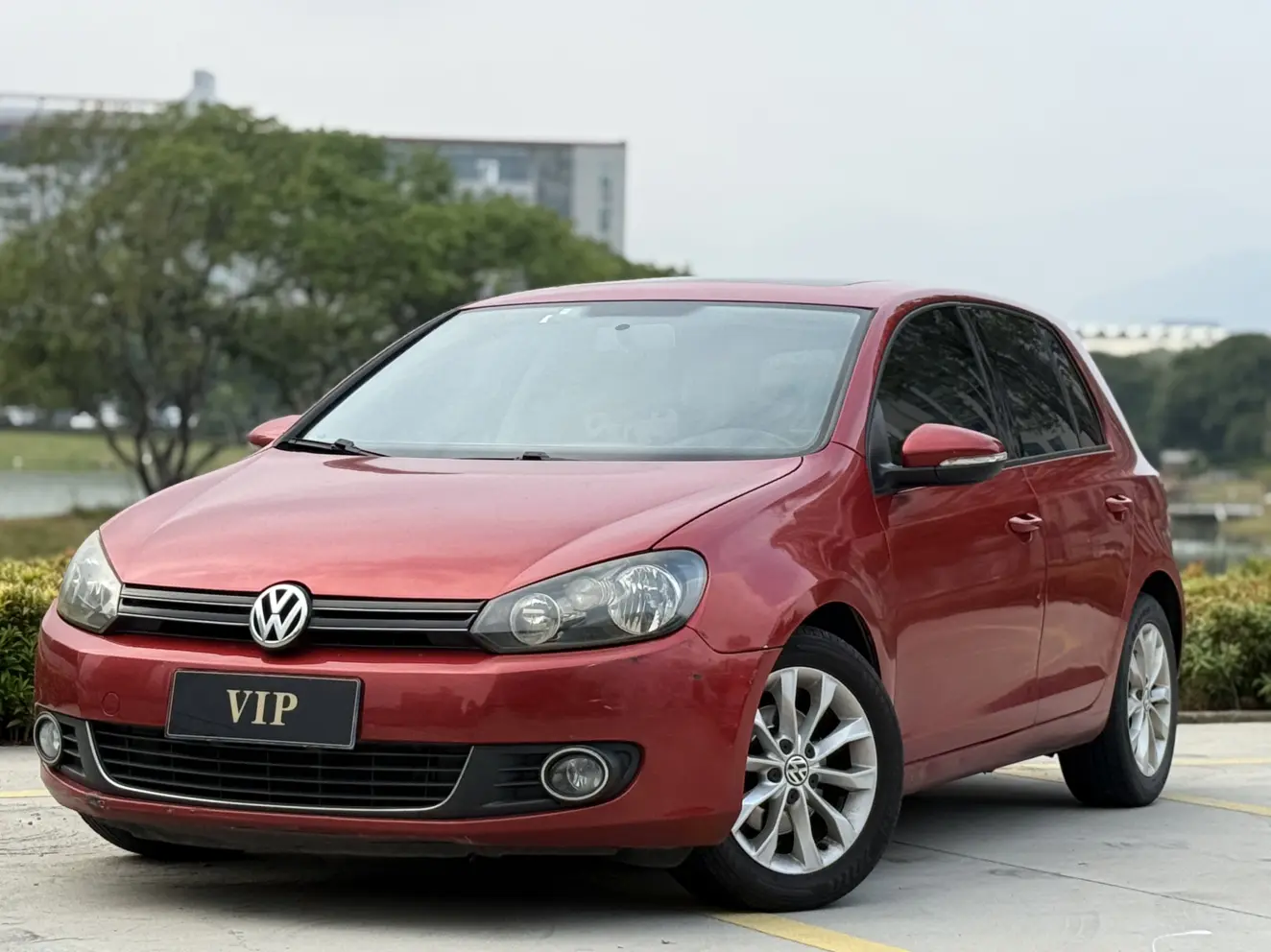 Volkswagen Golf  из Китая