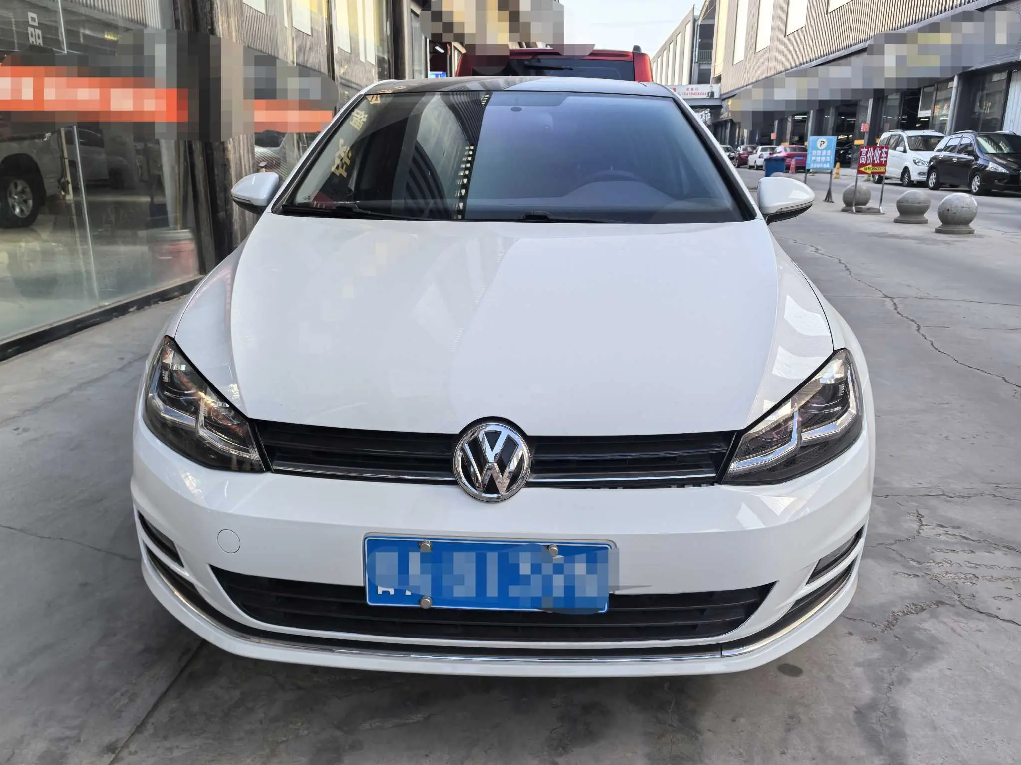 Volkswagen Golf  из Китая