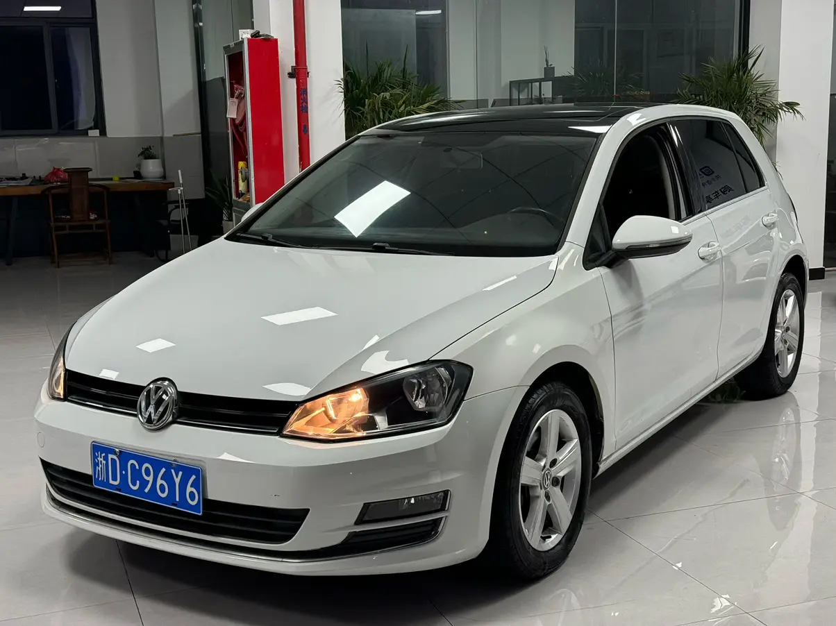 Volkswagen Golf  из Китая