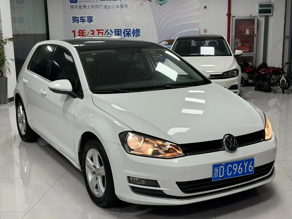 Volkswagen Golf  из Китая