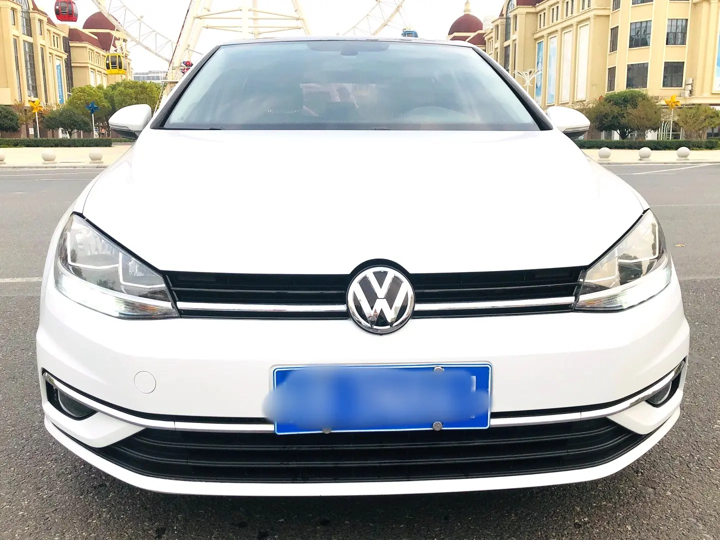 Volkswagen Golf  из Китая