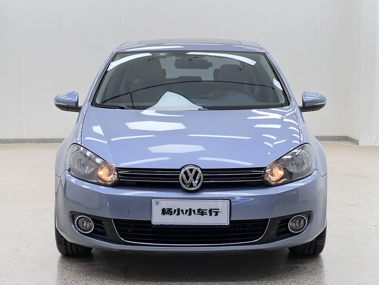 Volkswagen Golf  из Китая