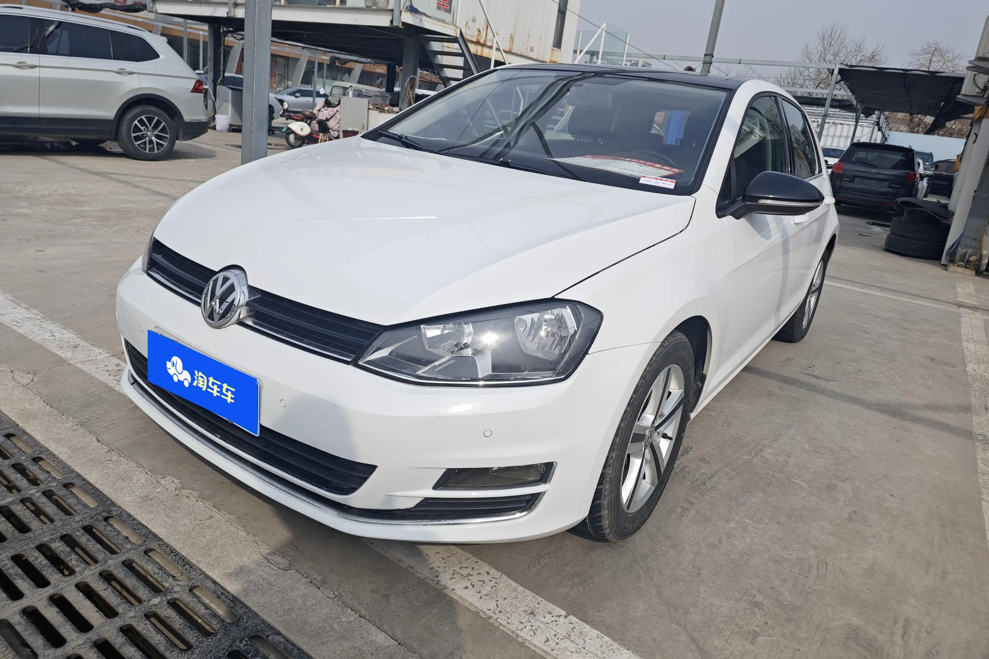 Volkswagen Golf  из Китая