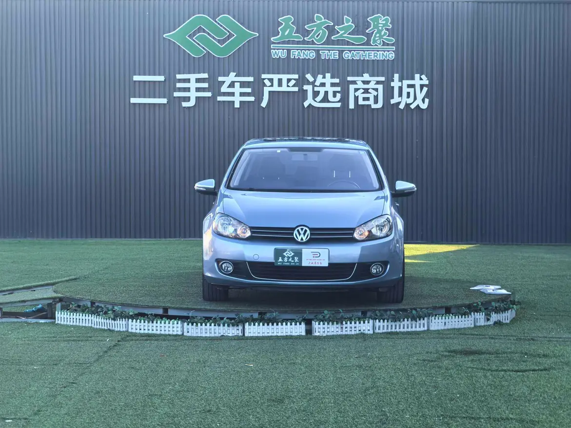 Volkswagen Golf  из Китая