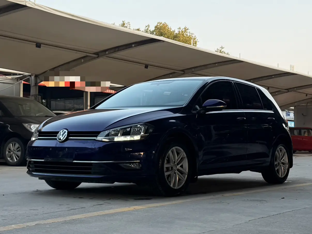 Volkswagen Golf  из Китая