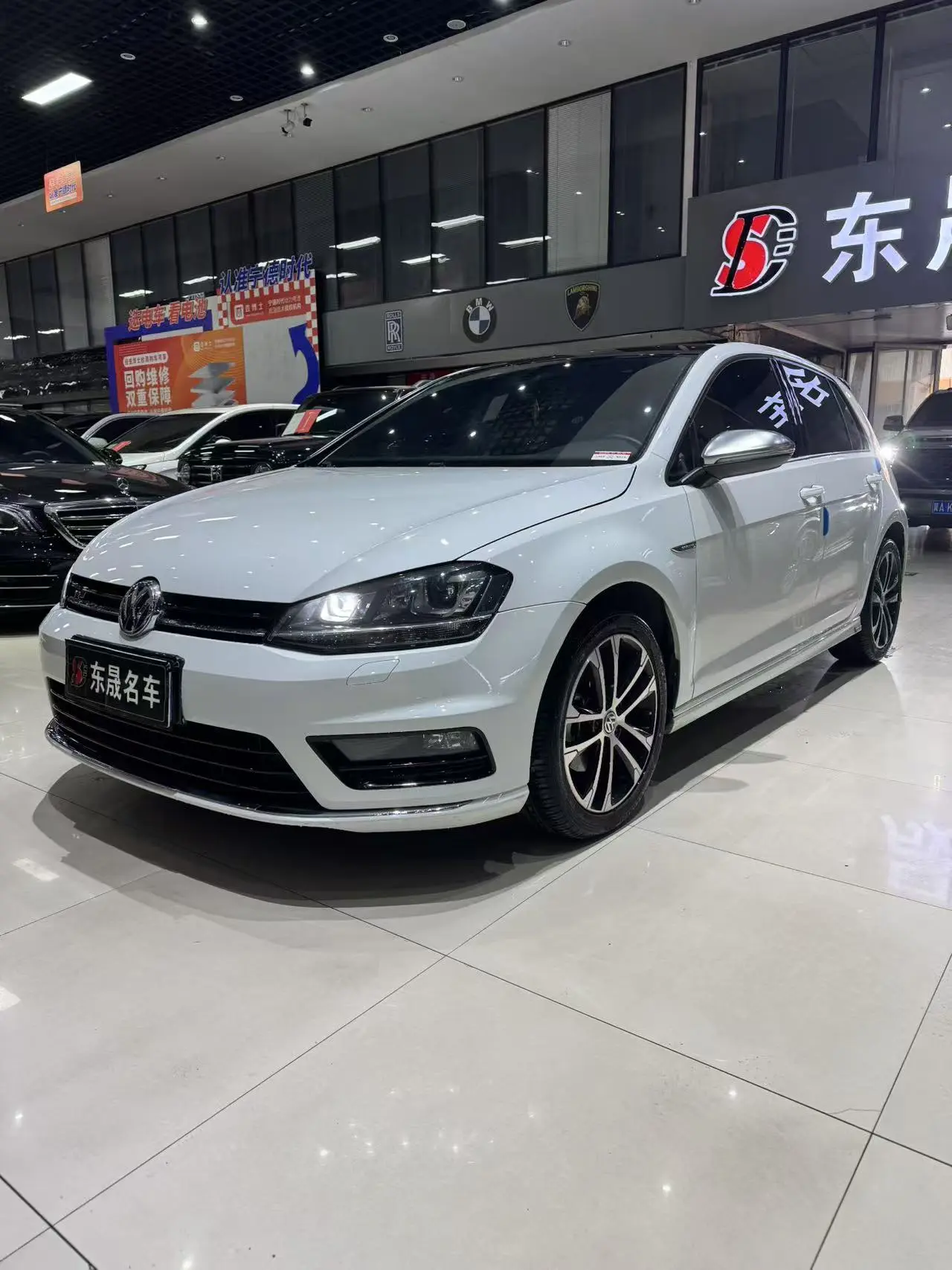 Volkswagen Golf  из Китая