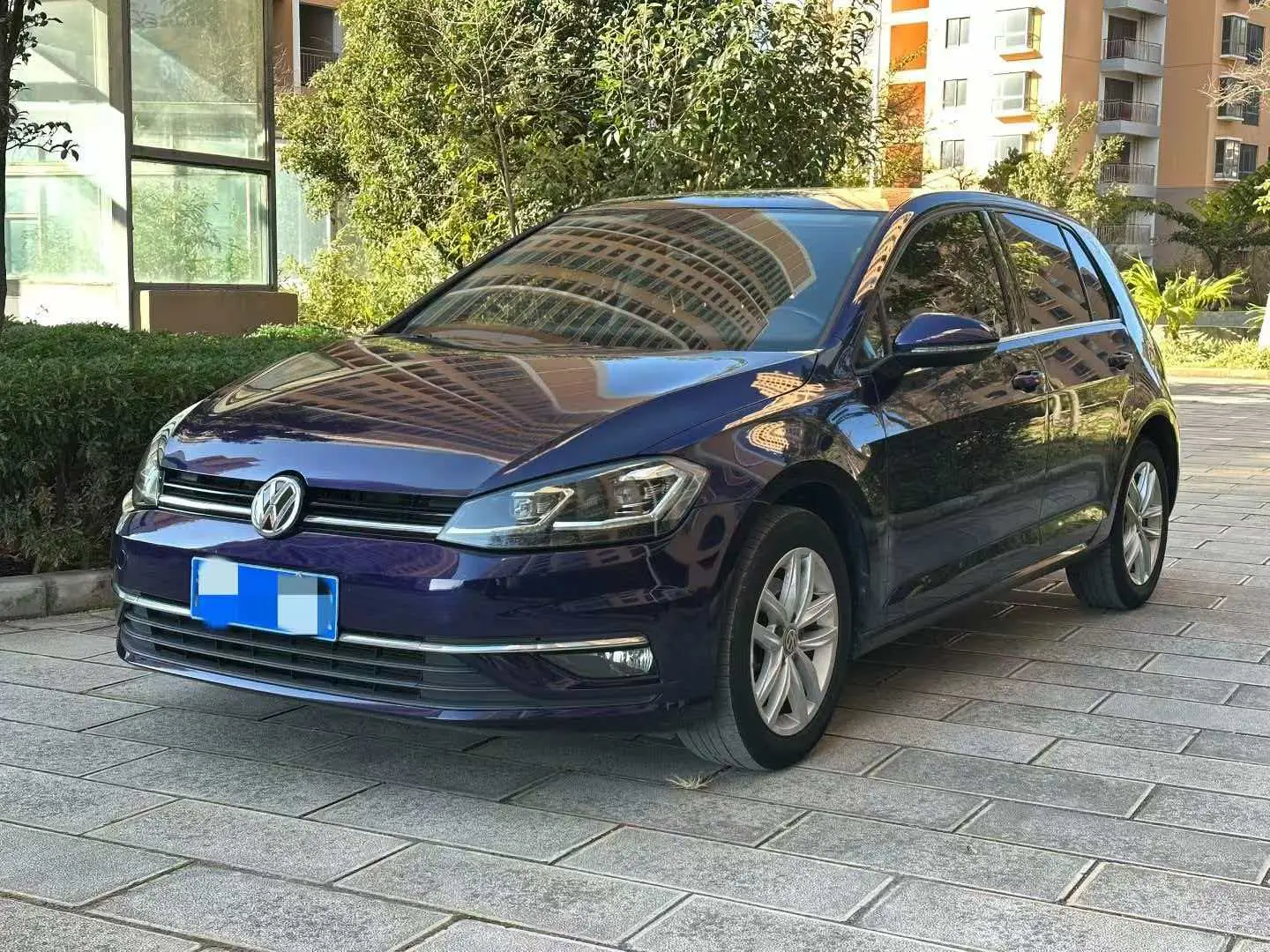 Volkswagen Golf  из Китая