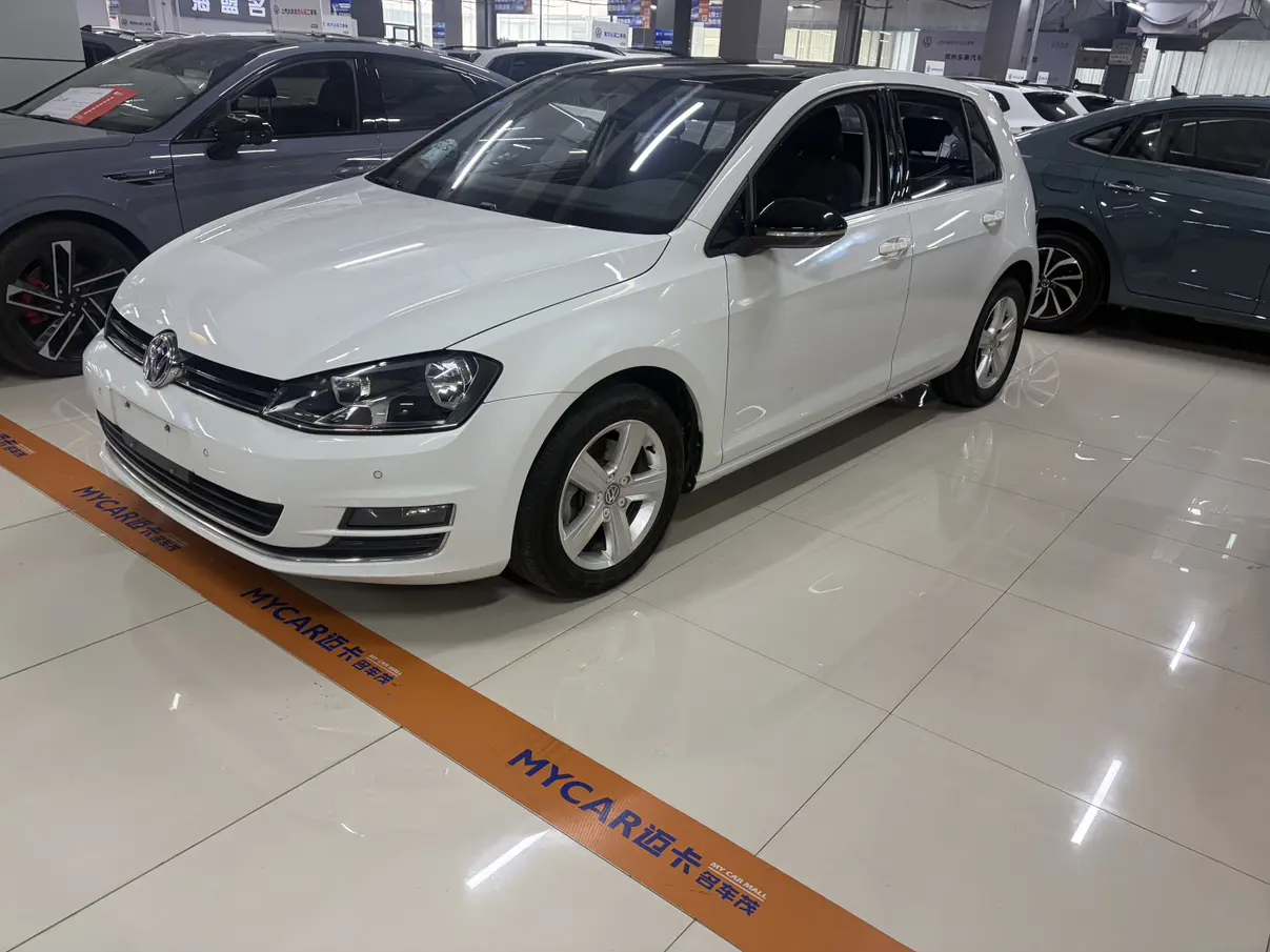 Volkswagen Golf  из Китая