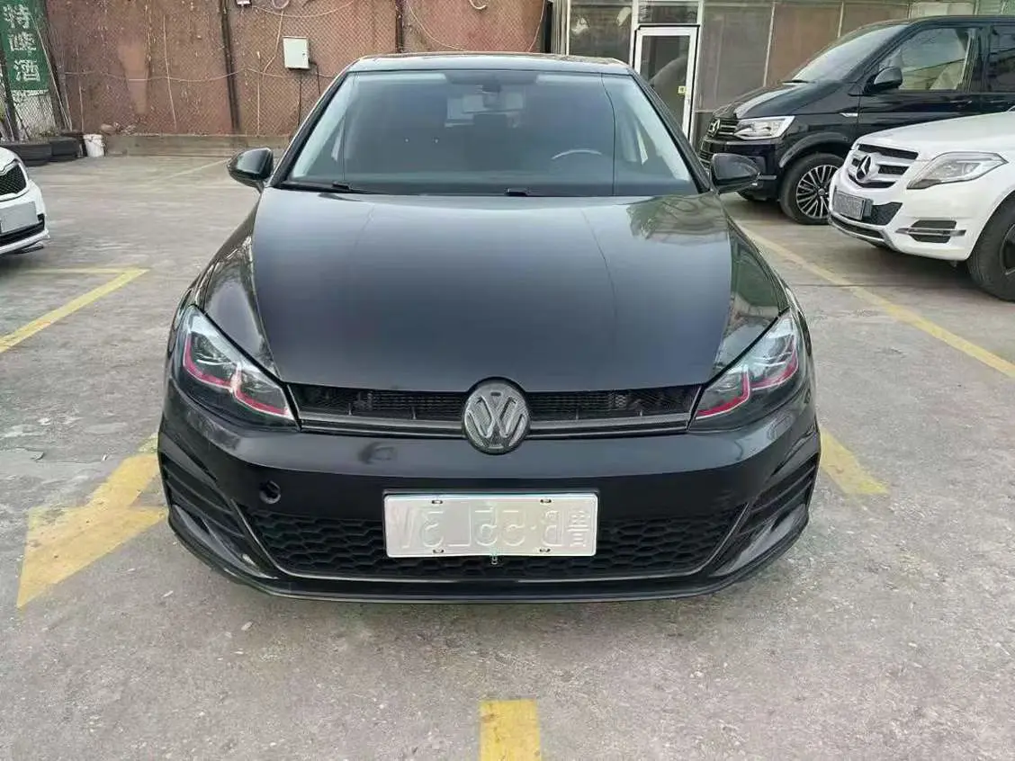 Volkswagen Golf  из Китая