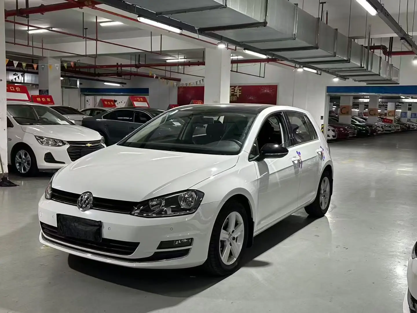 Volkswagen Golf  из Китая