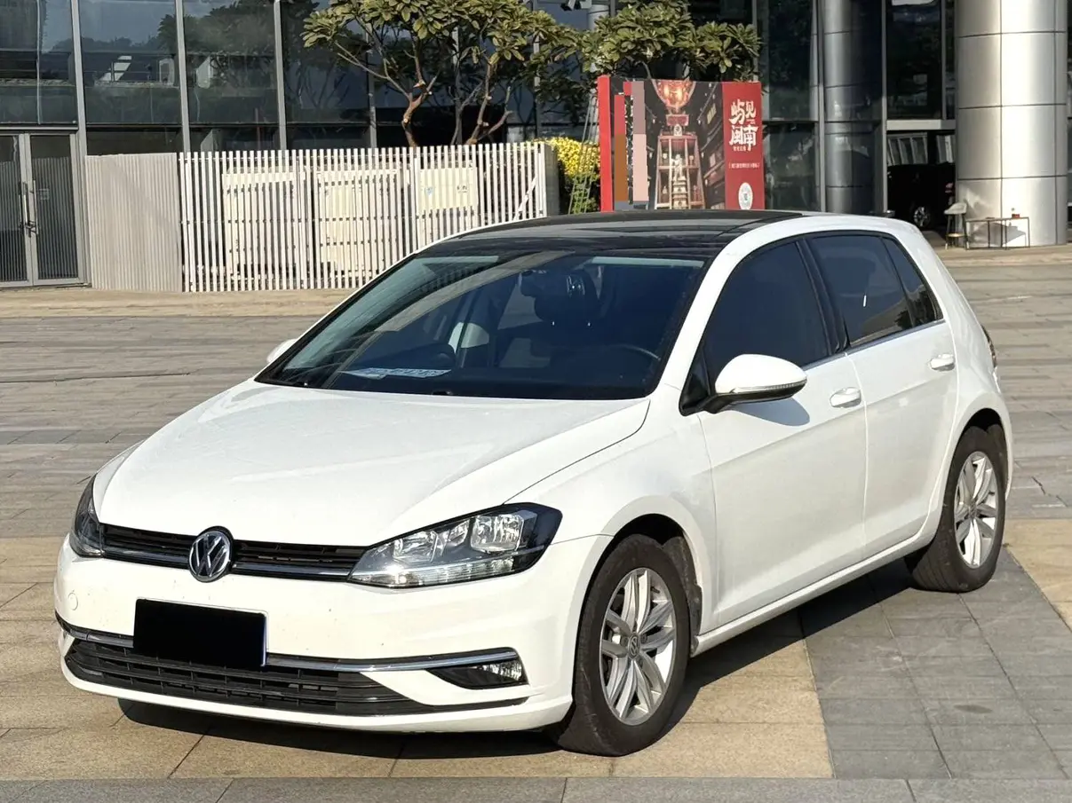 Volkswagen Golf  из Китая