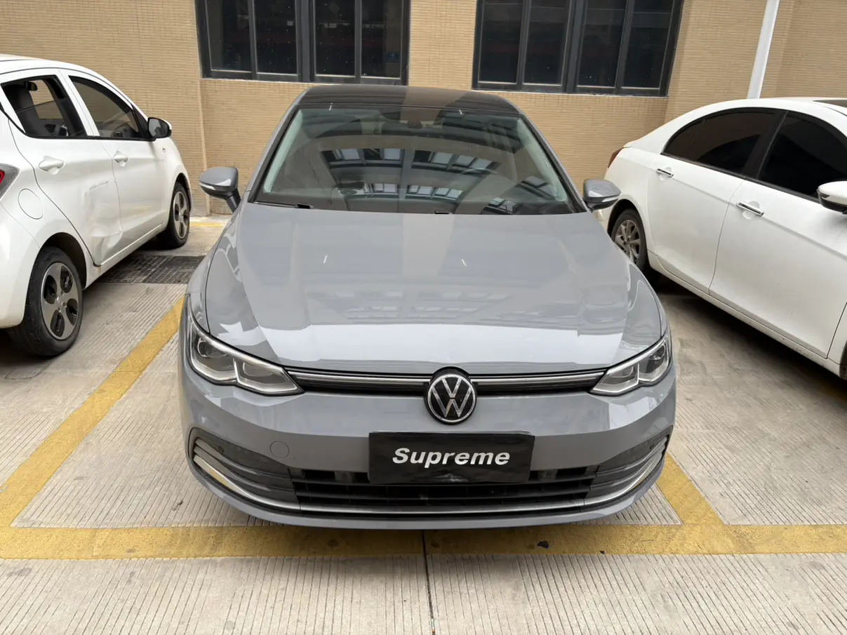 Volkswagen Golf  из Китая