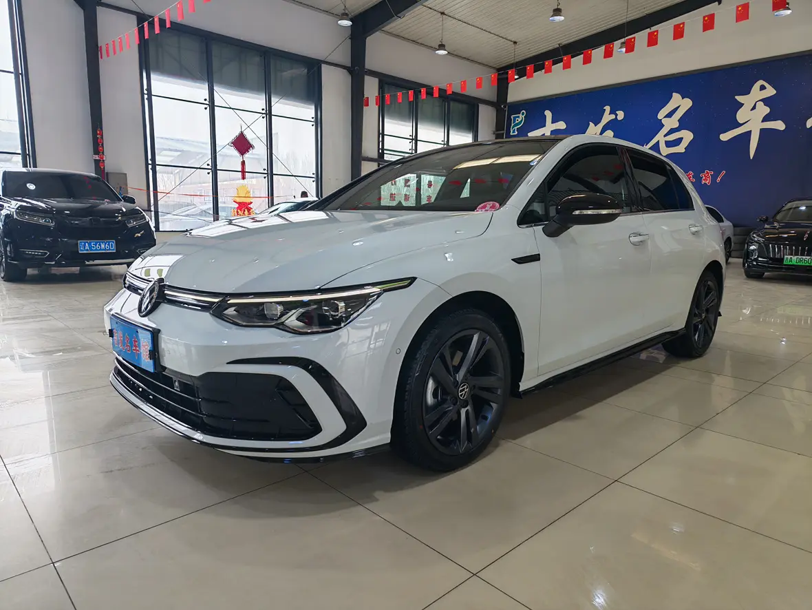 Volkswagen Golf  из Китая