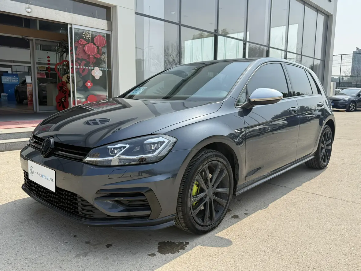Volkswagen Golf  из Китая