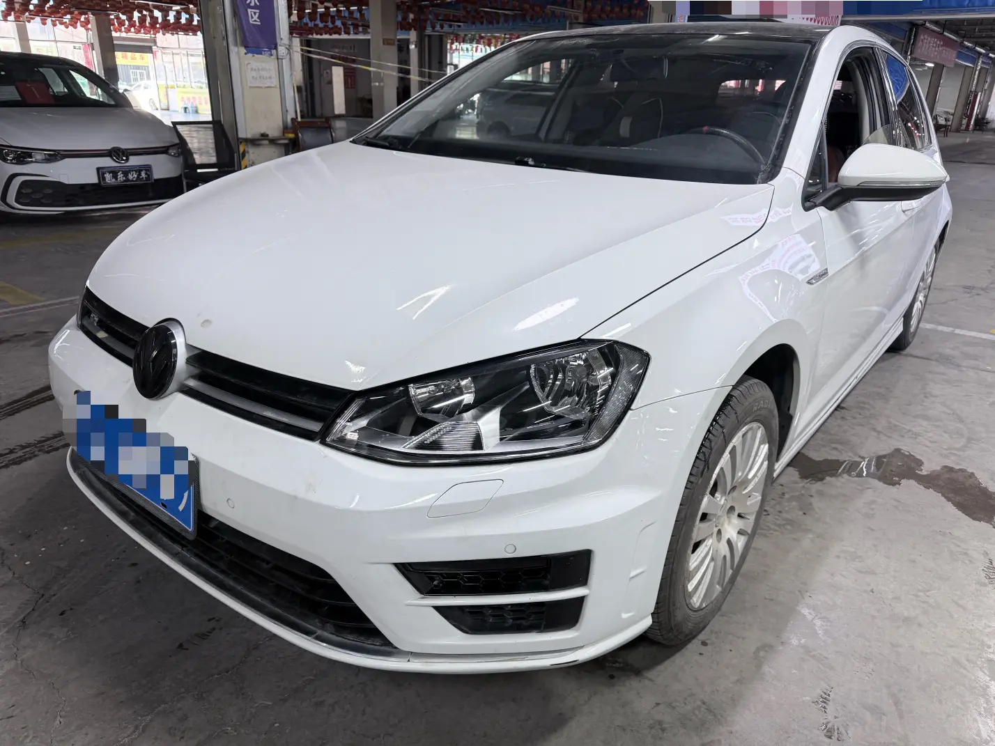Volkswagen Golf  из Китая