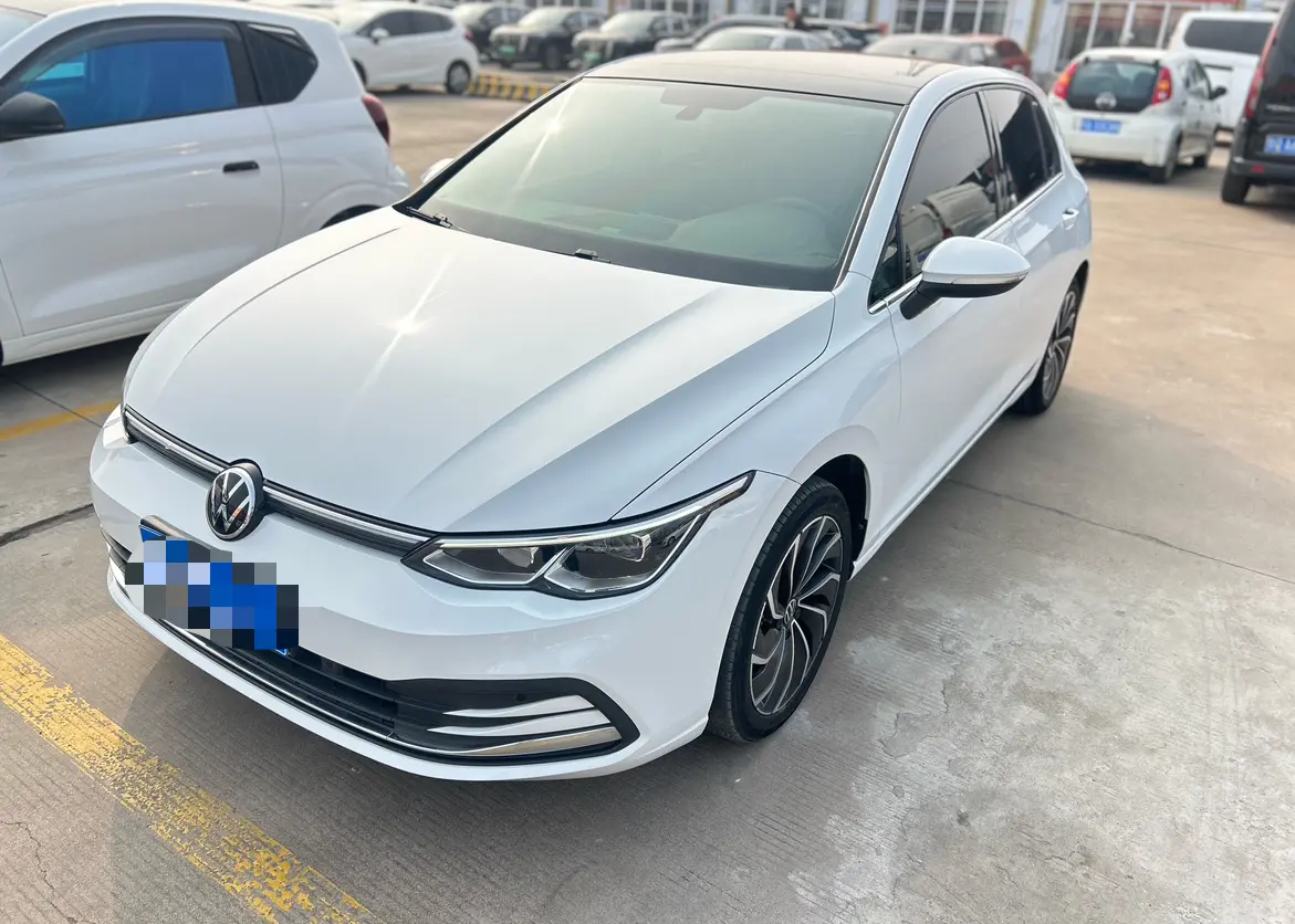 Volkswagen Golf  из Китая