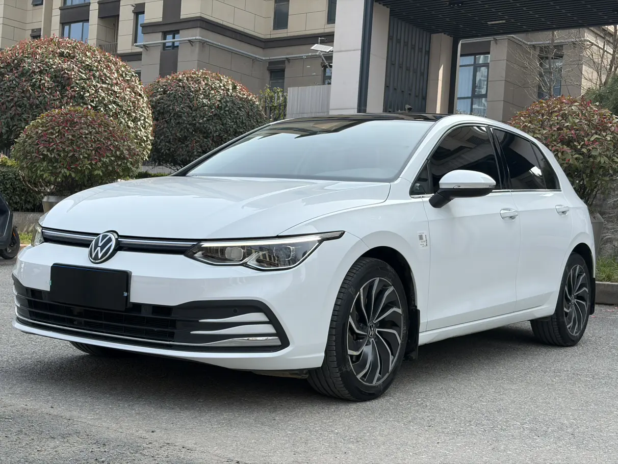 Volkswagen Golf  из Китая