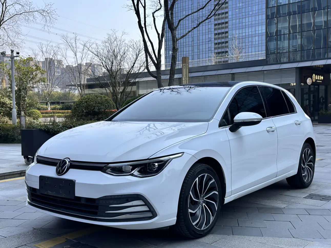 Volkswagen Golf  из Китая