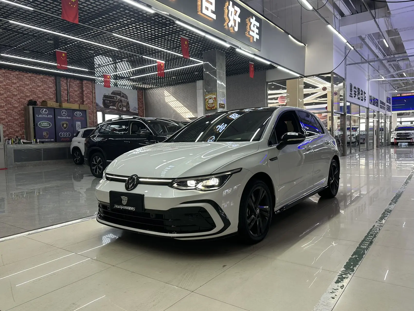 Volkswagen Golf  из Китая