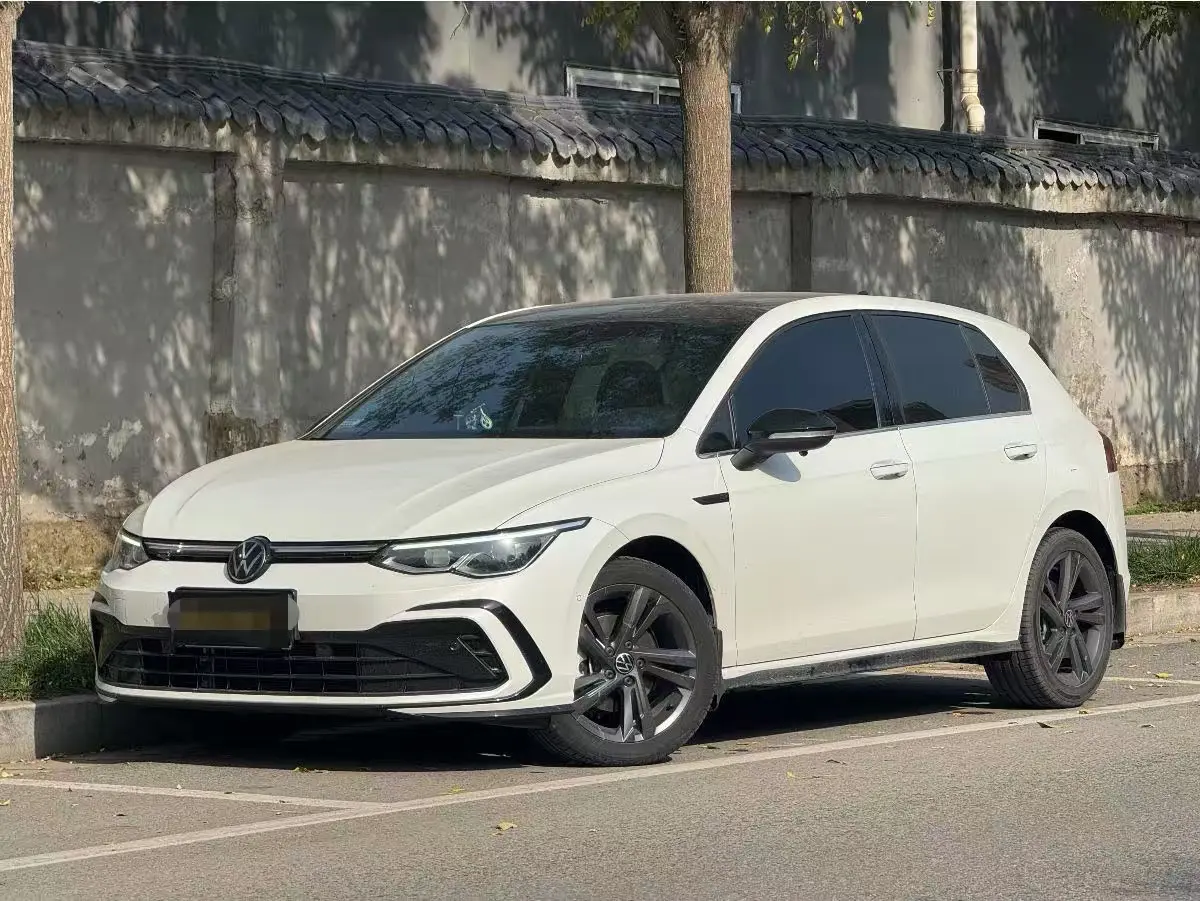 Volkswagen Golf  из Китая