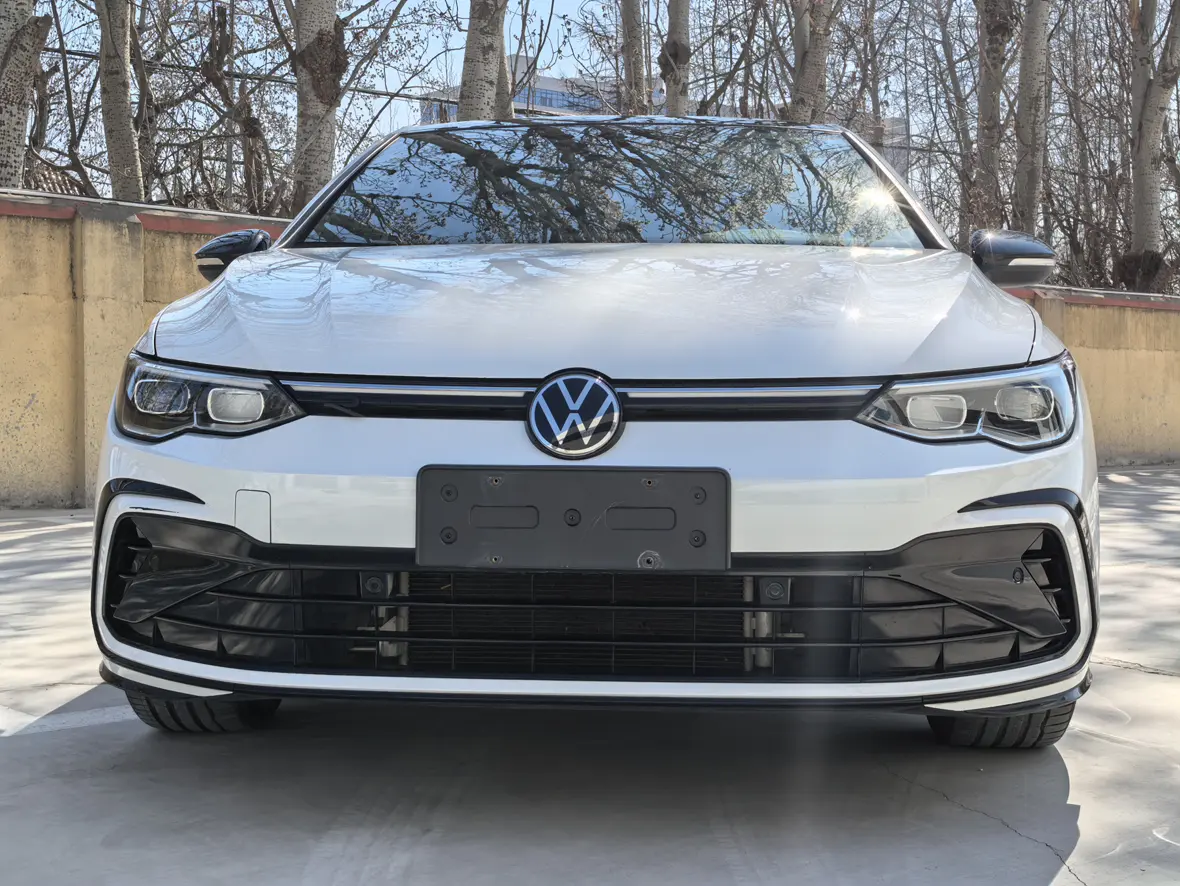 Volkswagen Golf  из Китая