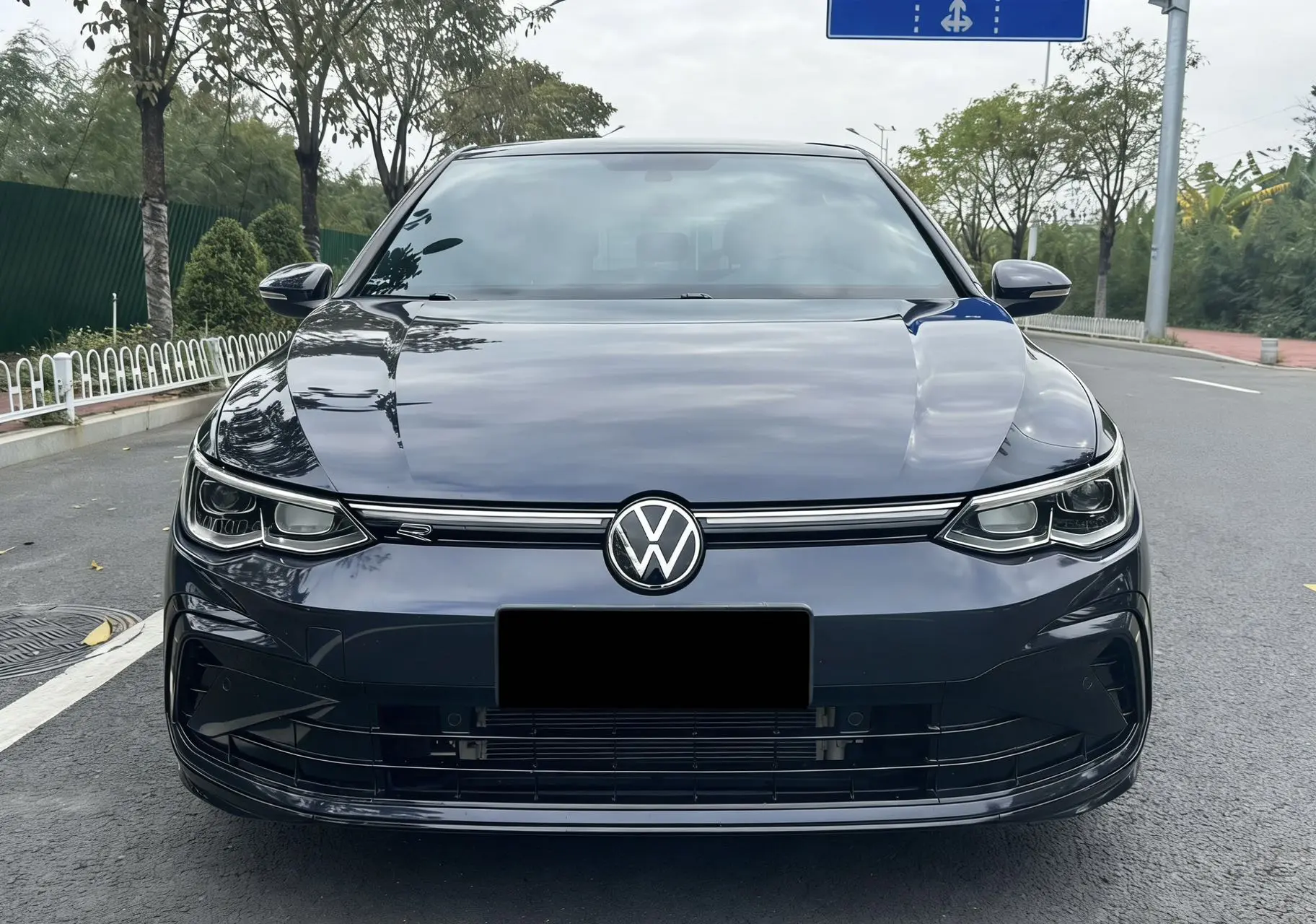 Volkswagen Golf  из Китая