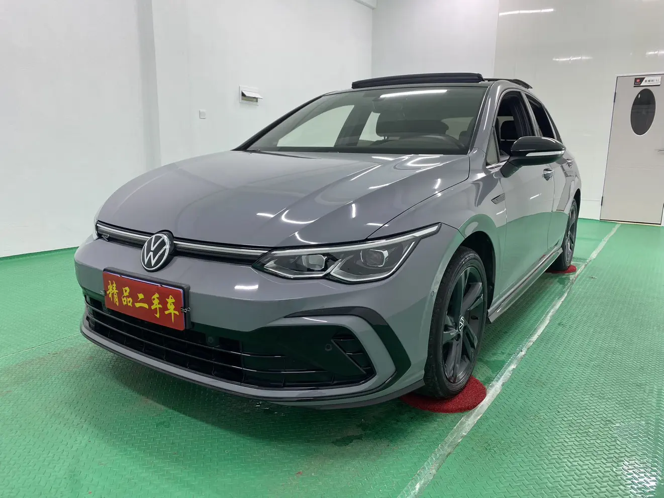 Volkswagen Golf  из Китая