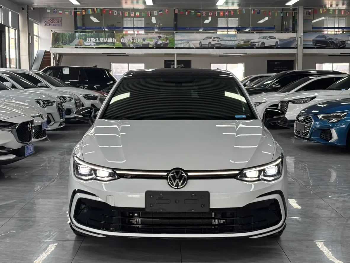 Volkswagen Golf  из Китая